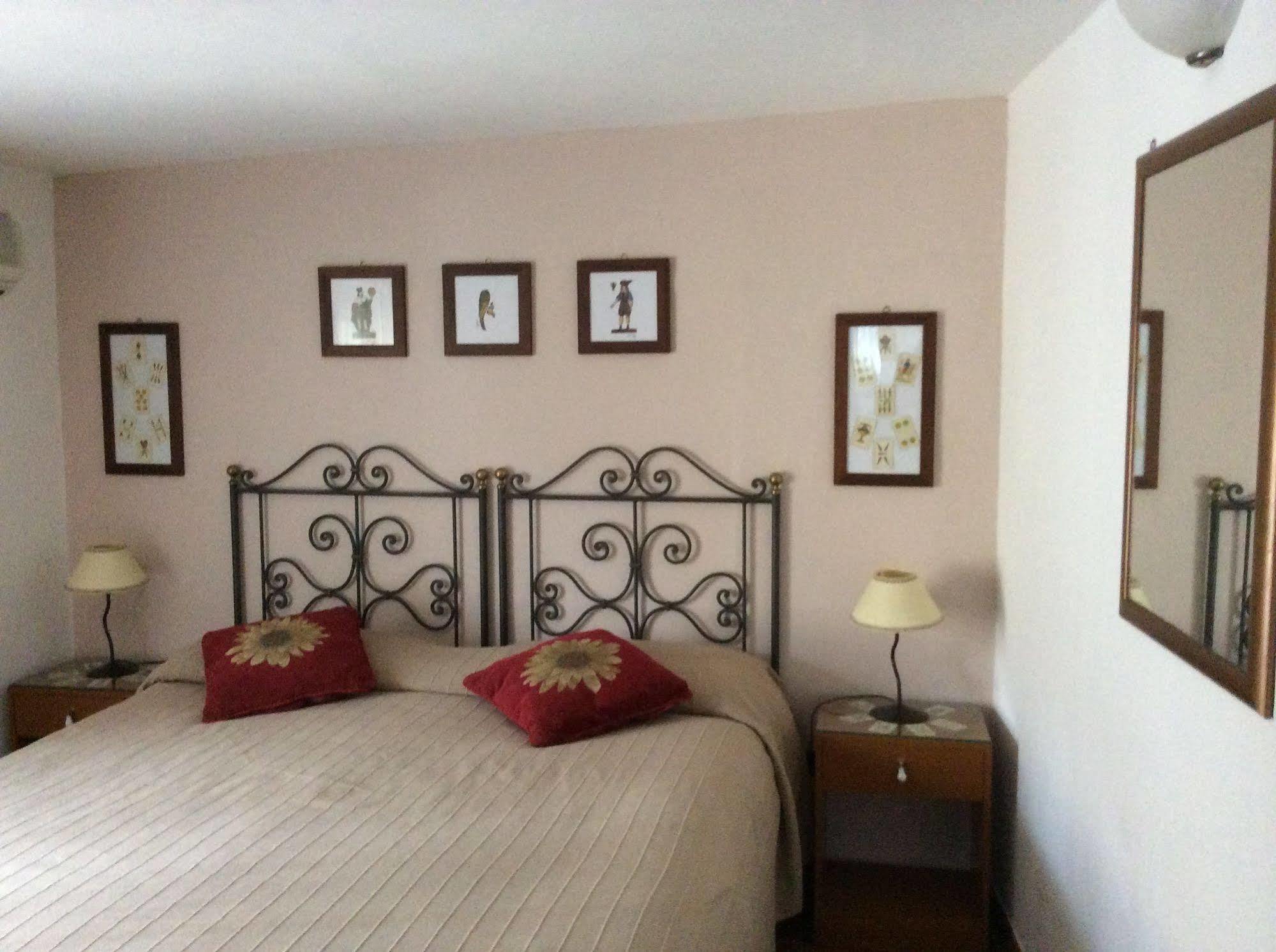 Villa Floresta Таормина Екстериор снимка
